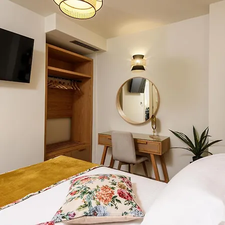 Enavlion Luxury Domes Apartament *